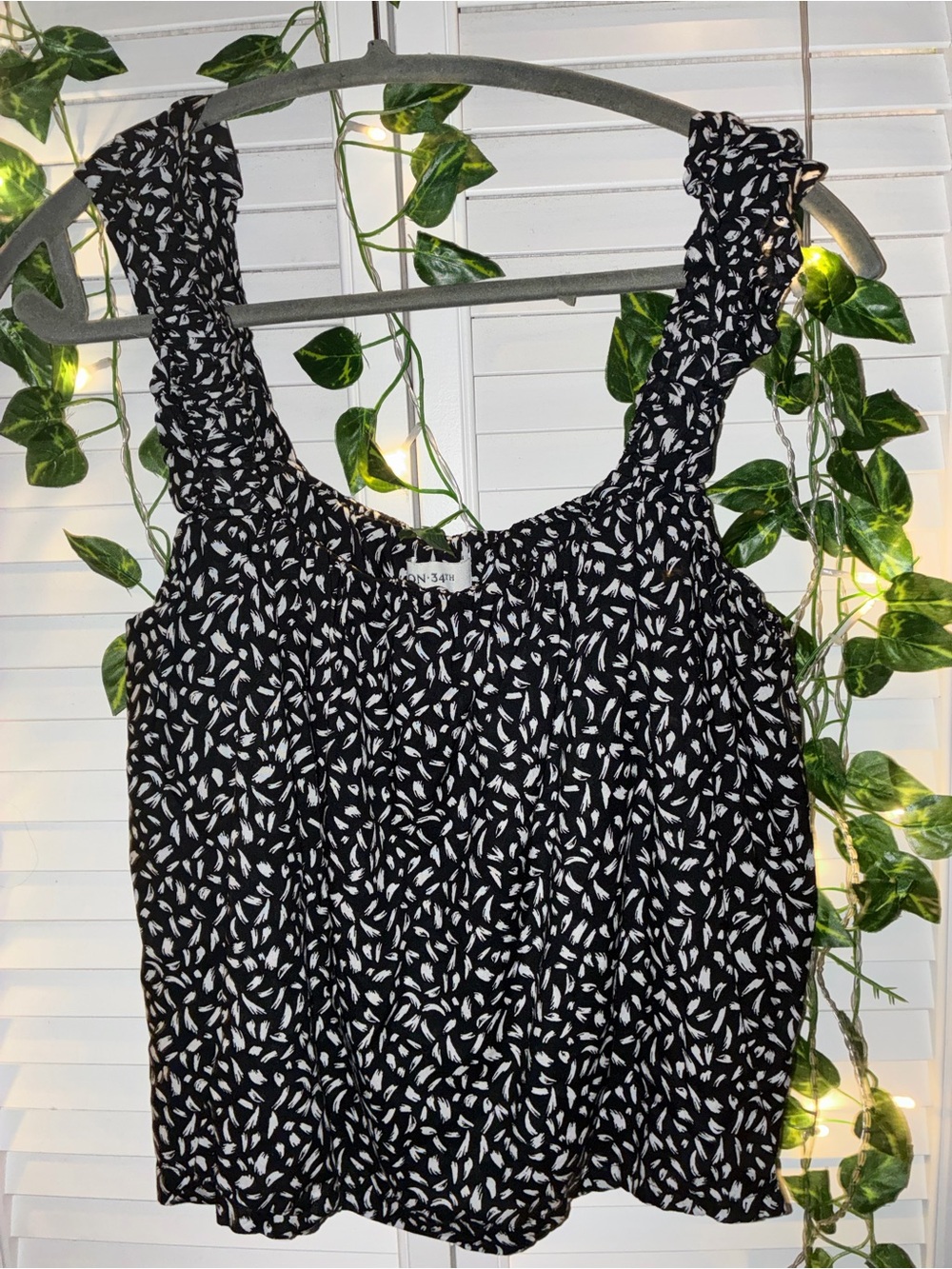 Women’s Black & White Printed Smocked-Strap Camisole